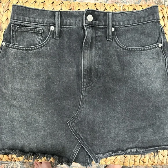 MADEWELL Rigid Denim A-Line Mini Skirt in Lunar Wash: Fluffy Hem Edition - Picture 3 of 5
